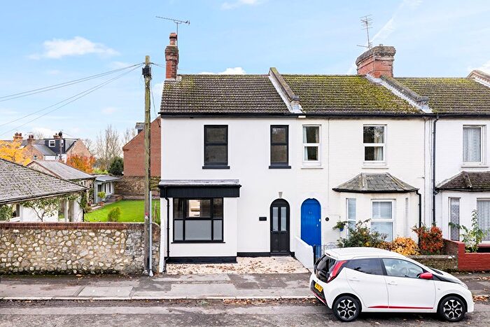 3 Bedroom Terraced House For Sale In Dymchurch Road, Hythe, CT21