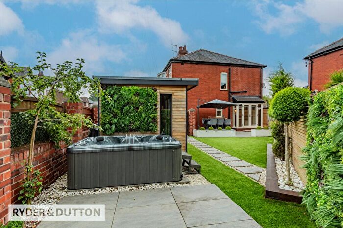 3 Bedroom Semi Detached House For Sale In Tatchbury Road, Failsworth, Manchester, M35