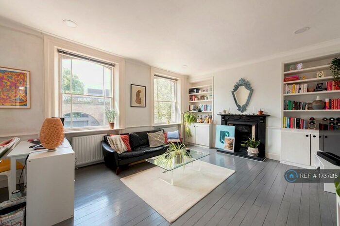 2 Bedroom Maisonette To Rent In Camberwell Station Road, London, SE5