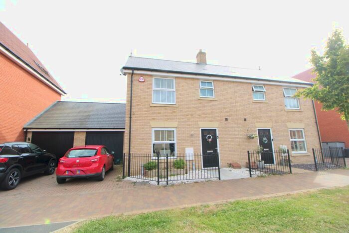3 Bedroom Semi-Detached House To Rent In Lancaster Approach, Colchester, CO4