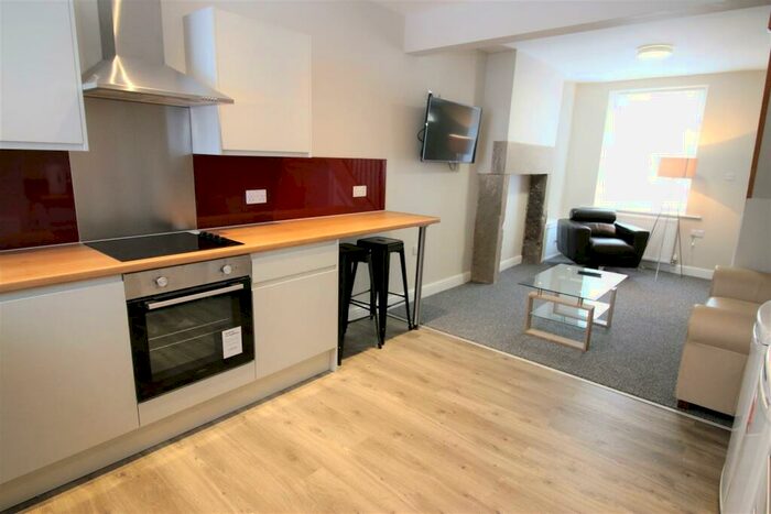 2 Bedroom Private Hall To Rent In Vine Street, Lancaster, LA1