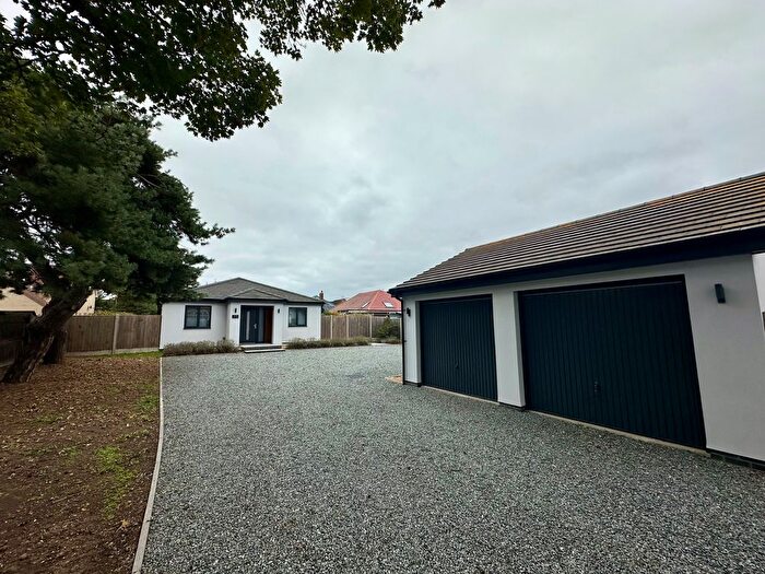 5 Bedroom Bungalow To Rent In Eriswell Road, Lakenheath, Brandon, IP27