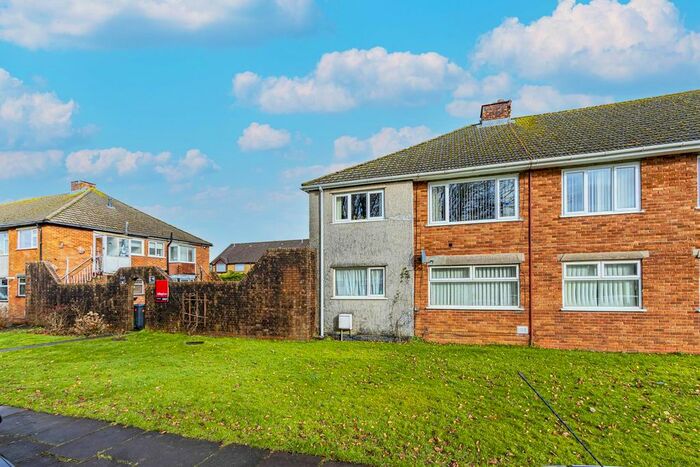 2 Bedroom Flat To Rent In Fairwood Road, Cardiff, CF5