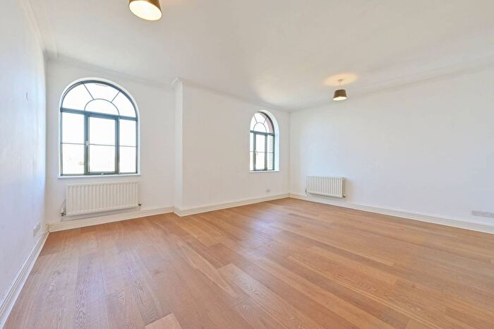 1 Bedroom Flat To Rent In Somerville Avenue, Barnes, London, SW13