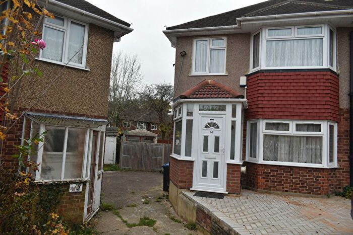 4 Bedroom Semi-Detached House To Rent In Byron Road, Wembley, HA0
