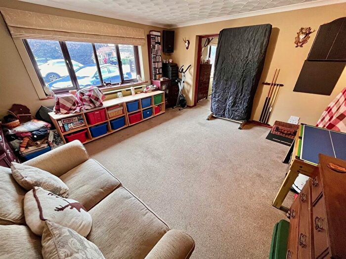5 Bedroom House For Sale In Main Road, Ormesby, Great Yarmouth, NR29