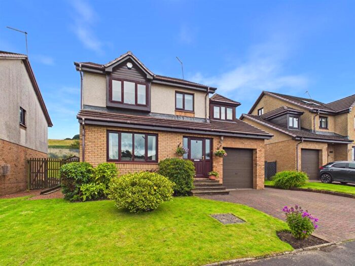 4 Bedroom Detached House For Sale In Castleview Avenue, Paisley, PA2