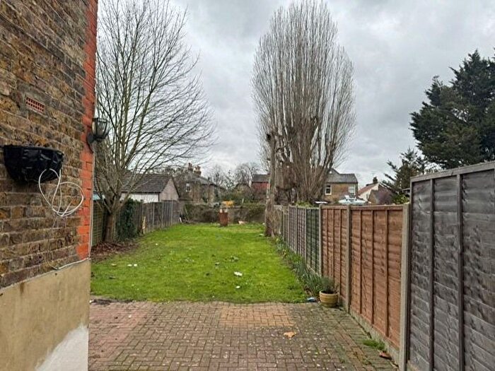 1 Bedroom Flat To Rent In Headstone Road, Harrow, HA1