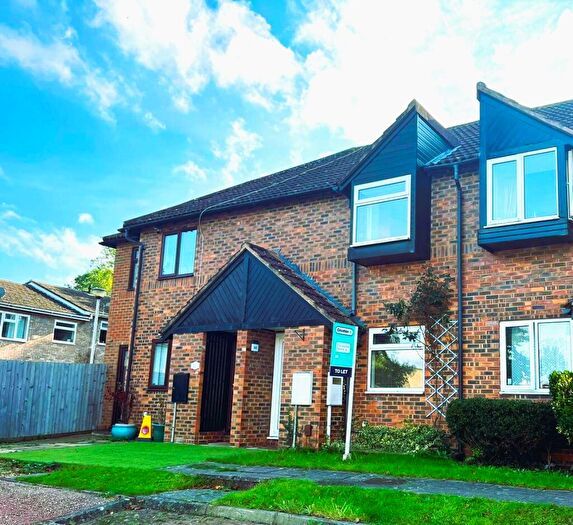 2 Bedroom Terraced House To Rent In New Bradwell, Milton Keynes, MK13