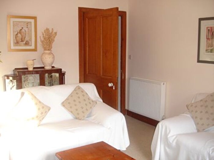 1 Bedroom Flat To Rent In Mcneil Street, Edinburgh, EH11