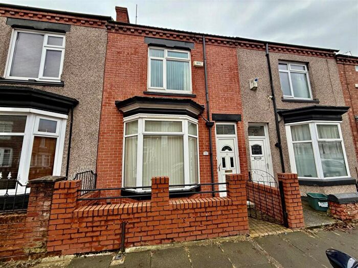 2 Bedroom Terraced House For Sale In Lowson Street, Darlington, DL3