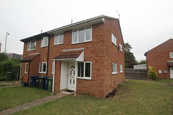 1 Bedroom Terraced House To Rent In Caravere Close, Cambridge, CB4
