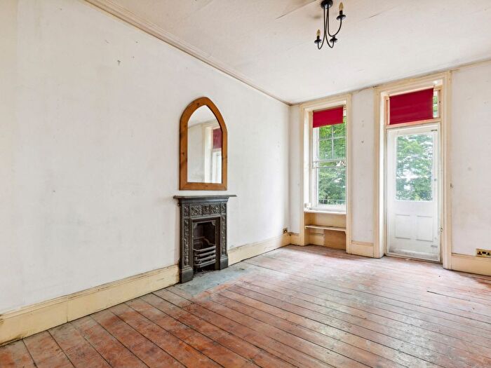 1 Bedroom Flat For Sale In Addison Bridge Place, London, W14