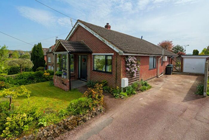 3 Bedroom Detached Bungalow For Sale In Railway Hill, Barham, CT4