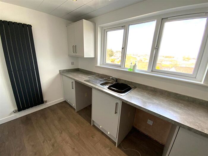 2 Bedroom Apartment To Rent In Easdale, St Leonards, East Kilbride, G74