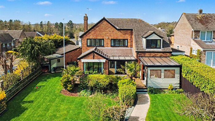 5 Bedroom Detached House For Sale In Grange Road, Stanion, Kettering, NN14