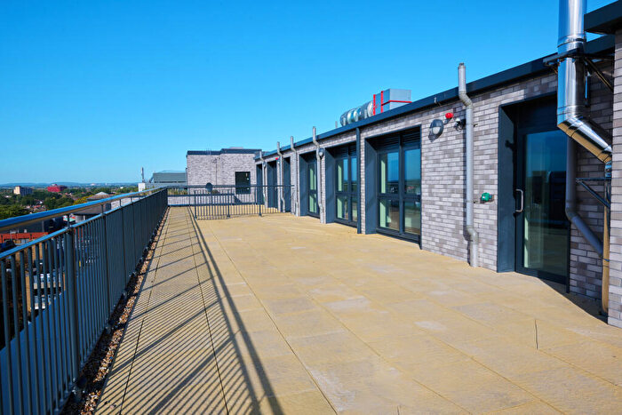 Apartment To Rent In Aspire, Herschel Street, Slough, SL1