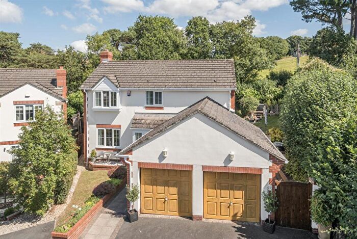 5 Bedroom Detached House For Sale In Kestrel Way, Barnstaple, EX32