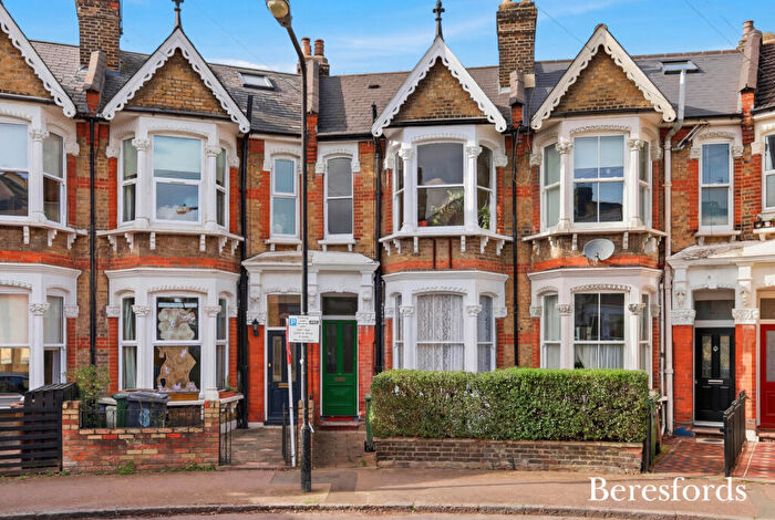 3 Bedroom Terraced House For Sale In Cleveland Park Crescent, Walthamstow, E17