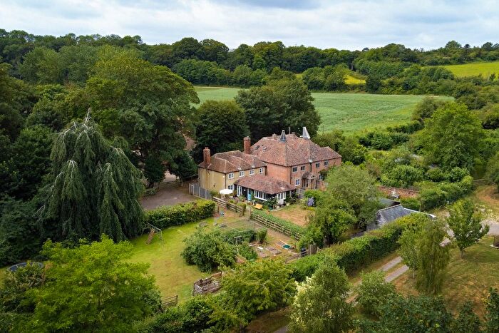 3 Bedroom Semi-detached House For Sale In Pett Hill, Bridge, CT4