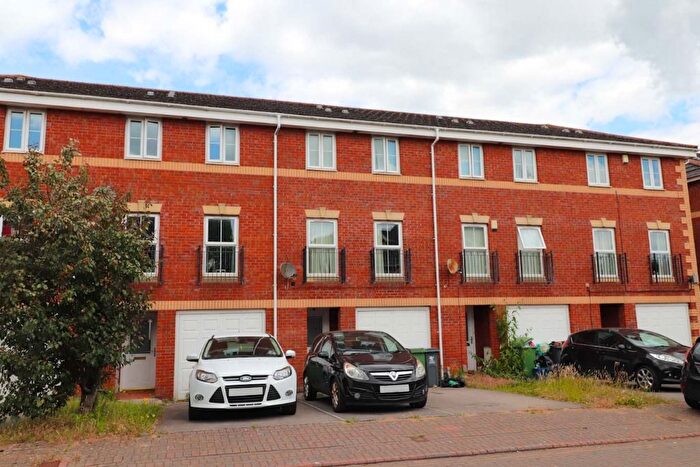 3 Bedroom Town House To Rent In Heol Dewi Sant, Heath, Cardiff, CF14