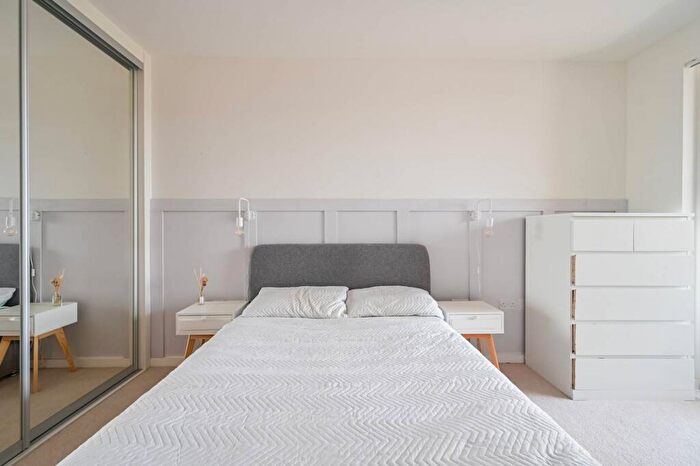 1 Bedroom Flat For Sale In Galyon Point, Royal Docks, London, E16