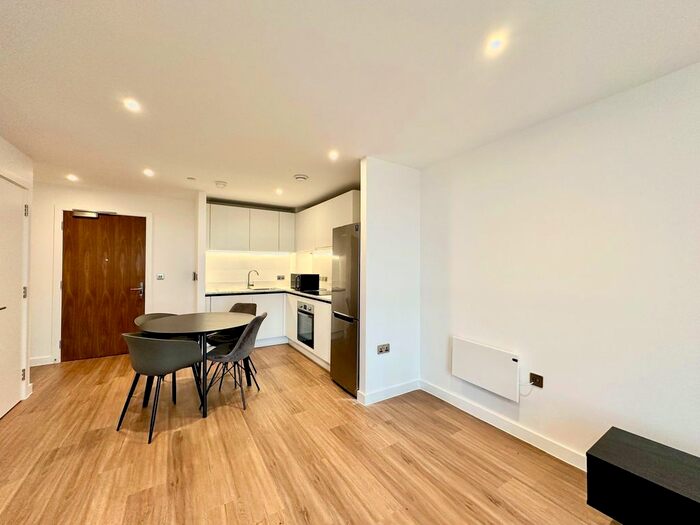 1 Bedroom Flat To Rent In Gulson Road, Coventry, CV1