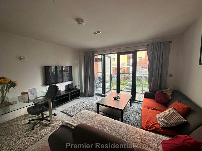 2 Bedroom Apartment To Rent In Medlock Place, Manchester, M15