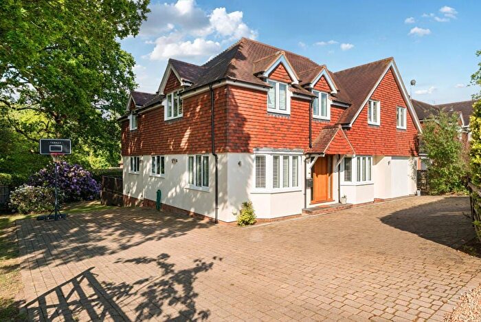 5 Bedroom Detached House For Sale In Old Kiln Close, Churt, Farnham, GU10