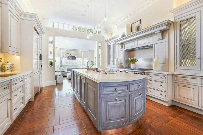 6 Bedroom Property To Rent In Thurloe Square, South Kensington, SW7