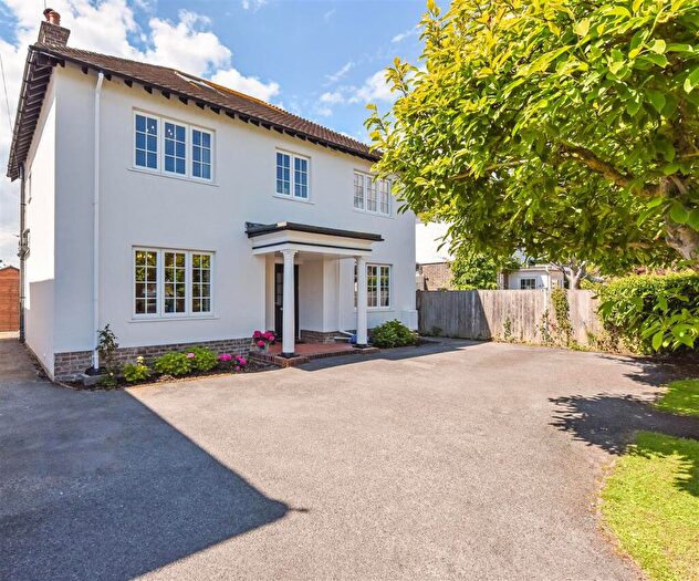 5 Bedroom Detached House For Sale In Victoria Drive, Bognor Regis, PO21