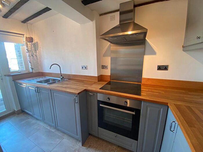 2 Bedroom House To Rent In Church Road, Long Itchington, Southam, CV47