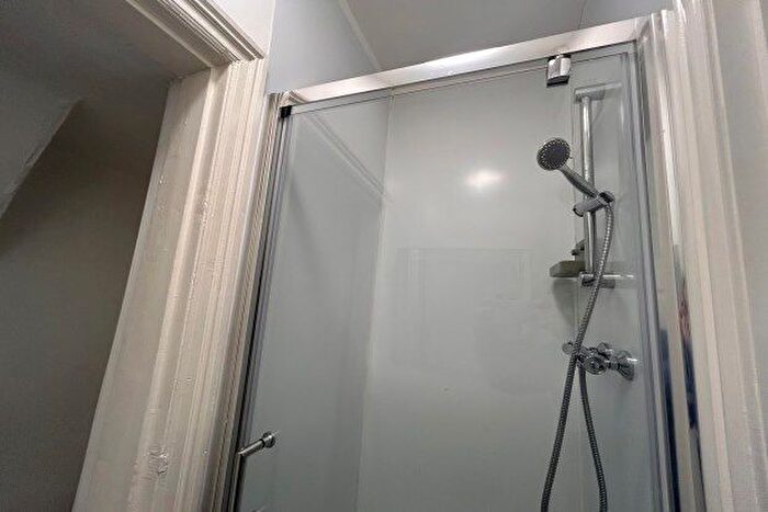1 Bedroom Property To Rent In Vickers Road, Sheffield, S5