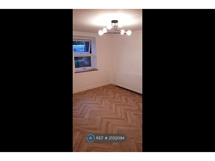 1 Bedroom Flat To Rent In Wellington Road, Prenton, CH43
