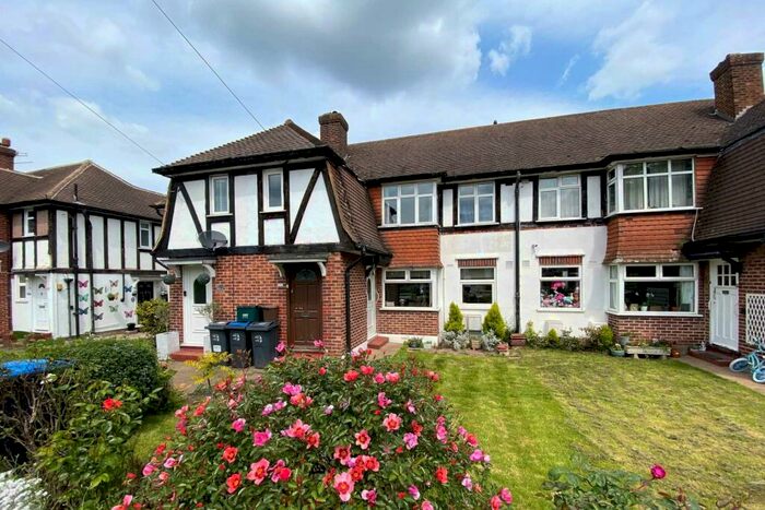 2 Bedroom Maisonette To Rent In Tudor Drive, Morden, SM4