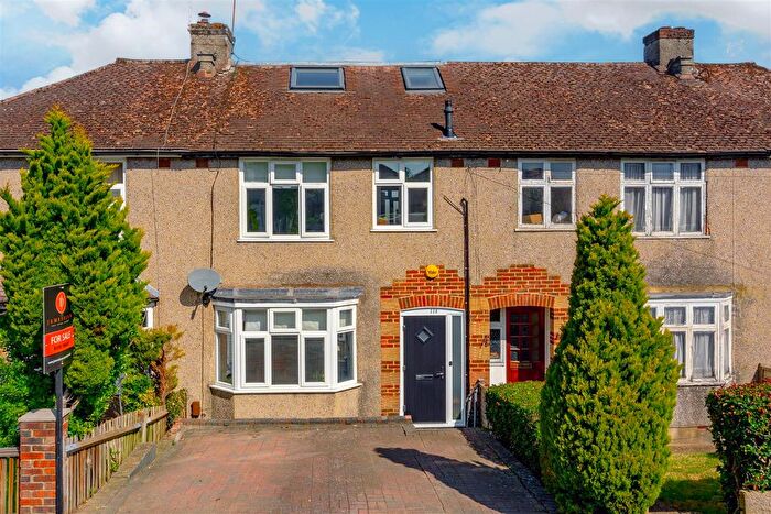 5 Bedroom Terraced House For Sale In Prince Albert Square, Redhill, RH1