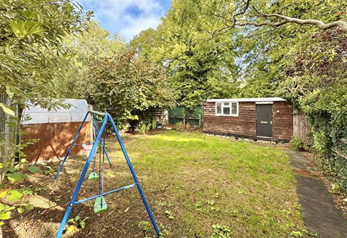 2 Bedroom Maisonette For Sale In Cirencester, GL7
