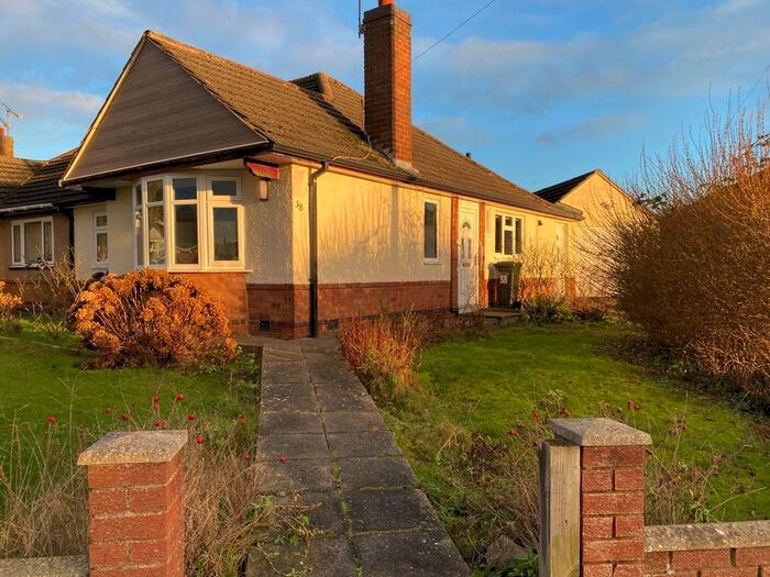 2 Bedroom Bungalow To Rent In Chestnut Avenue, Leicester, LE2