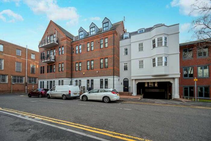 2 Bedroom Flat To Rent In Bell House, College Road, Guildford, GU1, Guildford, GU1