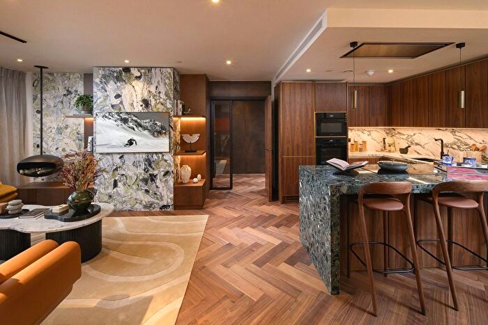 Studio For Sale In London Dock, Wapping, E1W