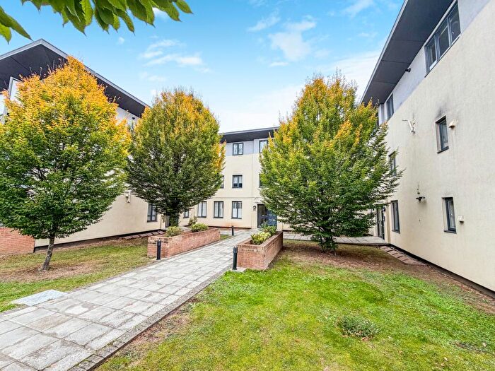 2 Bedroom Flat For Sale In Mottingham Court, Sidcup Road, Mottingham, SE9