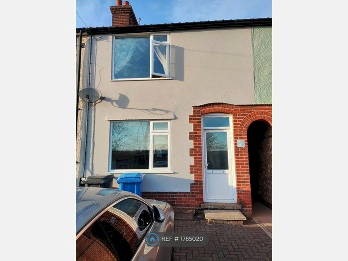 2 Bedroom Semi-Detached House To Rent In Sproughton Road, Ipswich, IP1