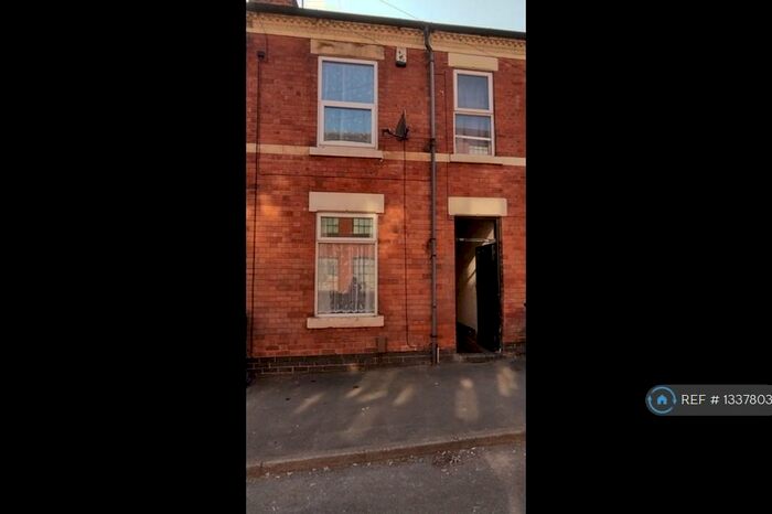 2 Bedroom Terraced House To Rent In Dean Street, Derby, DE22