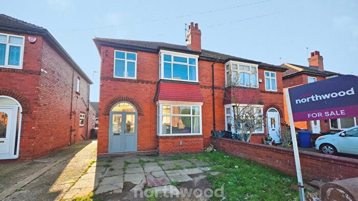 3 Bedroom Semi Detached House For Sale In Zetland Road, Town Moor, Doncaster, DN2