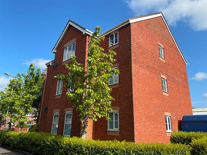2 Bedroom Flat To Rent In Ashtons Green Drive, St. Helens, WA9