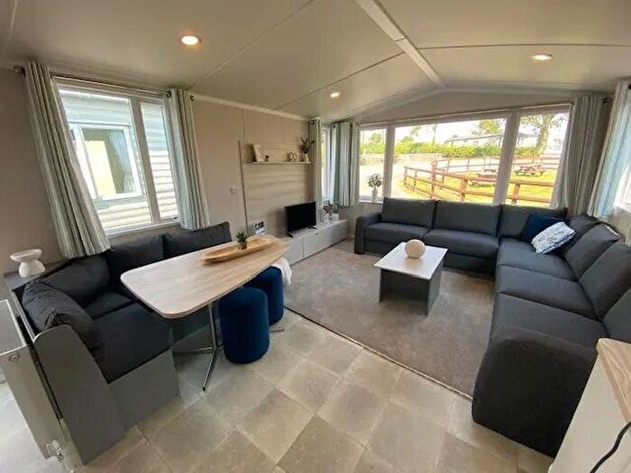 2 Bedroom Caravan For Sale In Swift Loire, Ashbourne Heights Country And Leisure Park, Ashbourne, Derbyshire, DE6