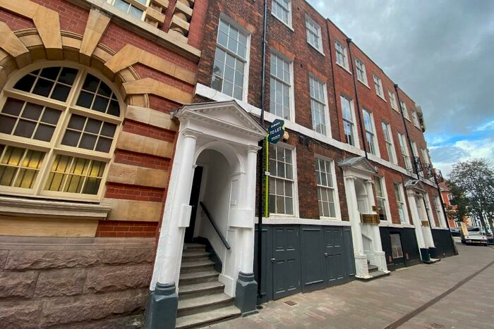 1 Bedroom Apartment To Rent In Parliament Street, Hull, East Riding Of Yorkshire, HU1