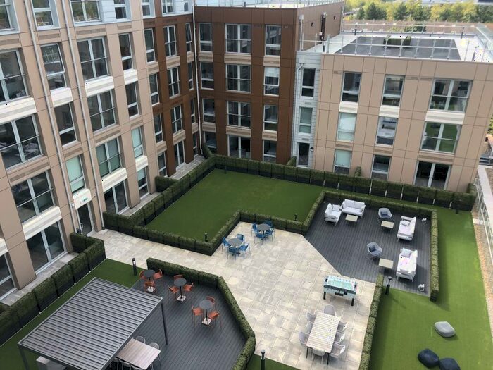 1 Bedroom Flat To Rent In Silbury Boulevard, Milton Keynes, MK9