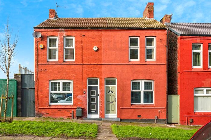 2 Bedroom Semi Detached House For Sale In Queens Road, Wallasey, CH44