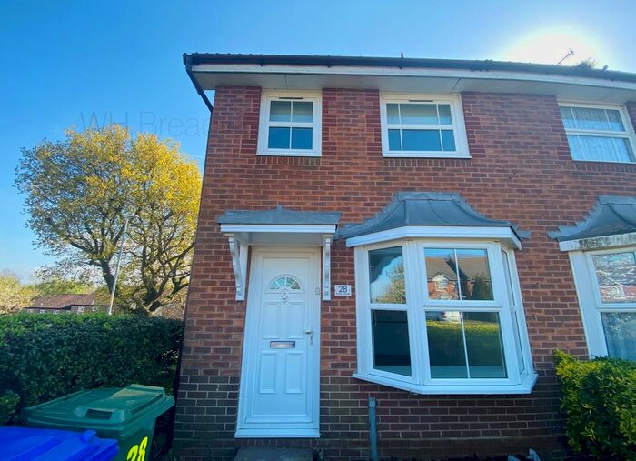 2 Bedroom Semi-Detached House To Rent In Ivory Close, Faversham, ME13